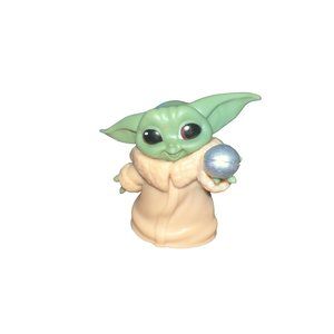 Star Wars Yoda The‎ Child Mini Figure 2.5” Cake Topper Toy Mandalorian